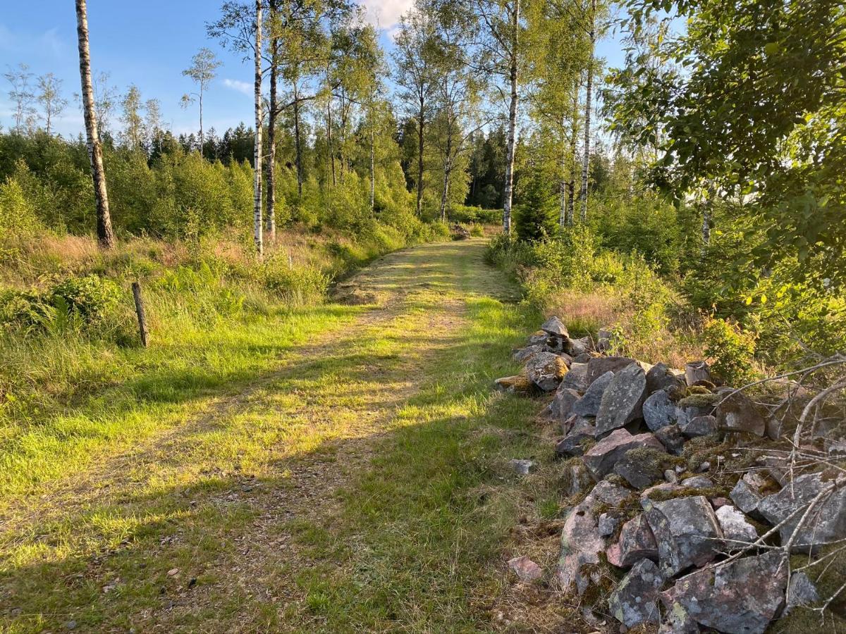 Villa Skog Fegen Naera Ullared Exterior foto